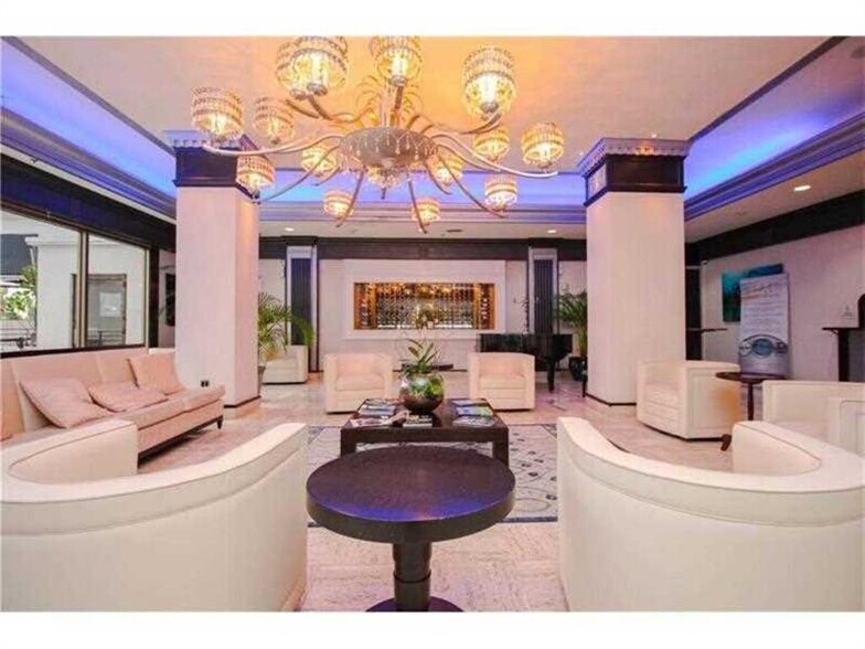 LOBBY - 4040 Galt Ocean Dr