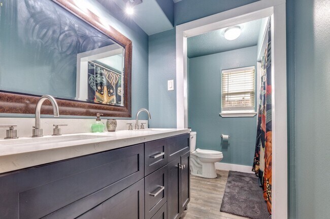 Building Photo - 2511 River Ridge