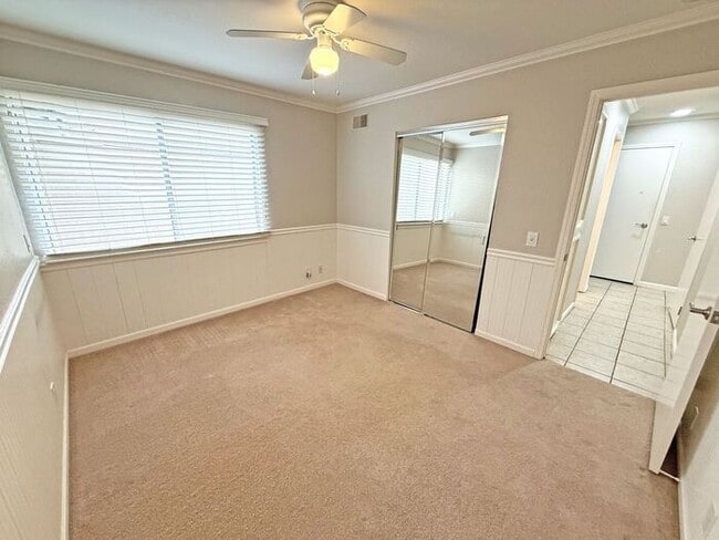 Building Photo - 1808 Loch Ness Way