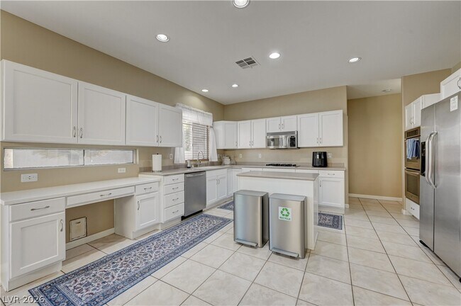 Building Photo - 268 Copper Glow Ct