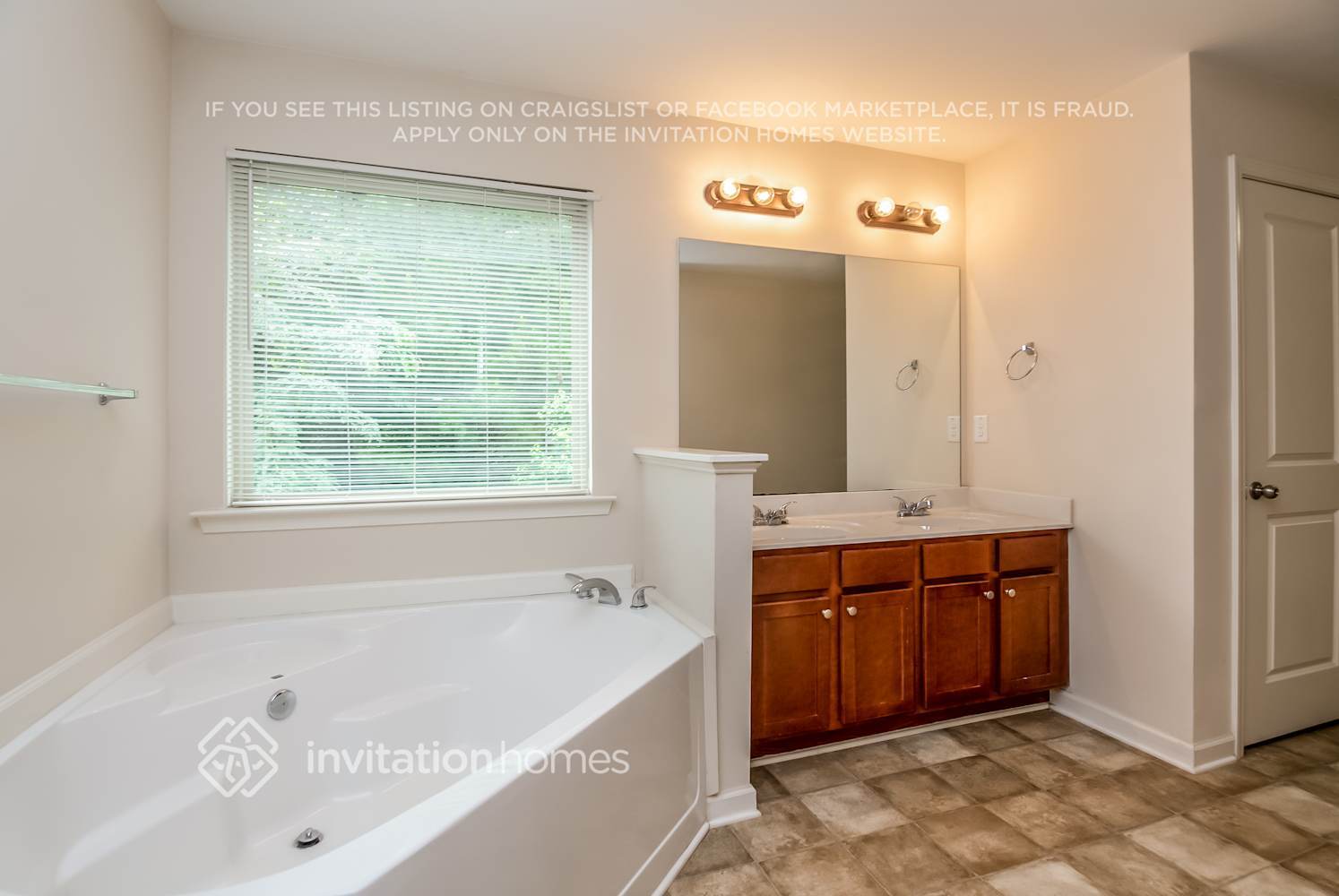 Building Photo - 4850 Medlock Trail Ct SW