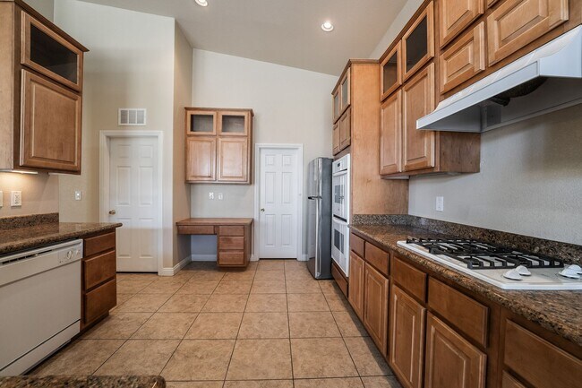Building Photo - Charming Home with 2 Primary Bedrooms with...