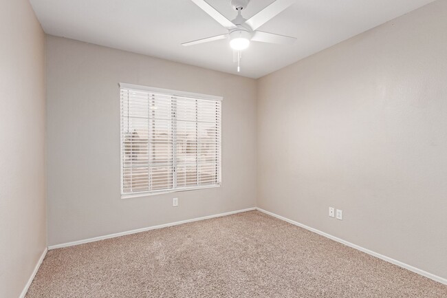 Building Photo - Single Level Pool Home Available Now
