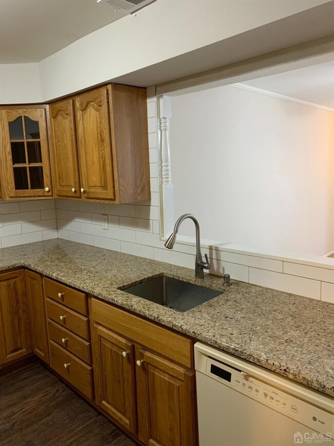 Building Photo - 151 Wyndham Pl