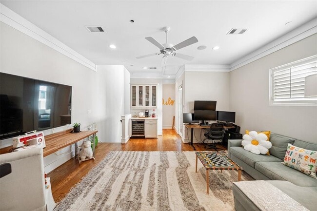 Building Photo - 5231 Calle Montilla Pl