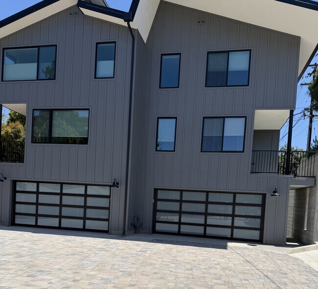 Building Photo - 767 Chorro St