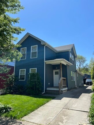 Building Photo - 2484 W 5th St