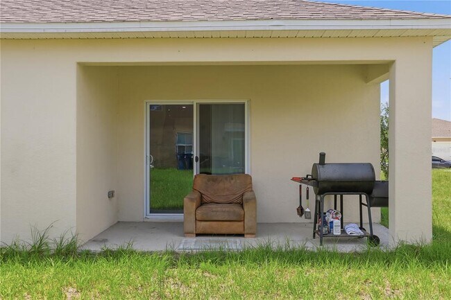Building Photo - 2735 Numa Fls Ave