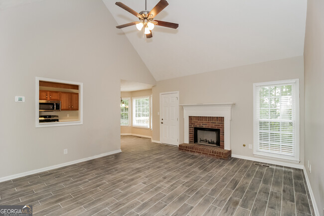 Building Photo - 446 Valor Ridge Dr