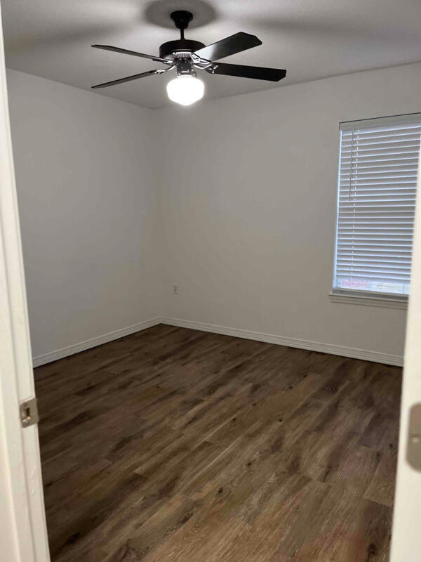 Building Photo - 103 Trenton Ave