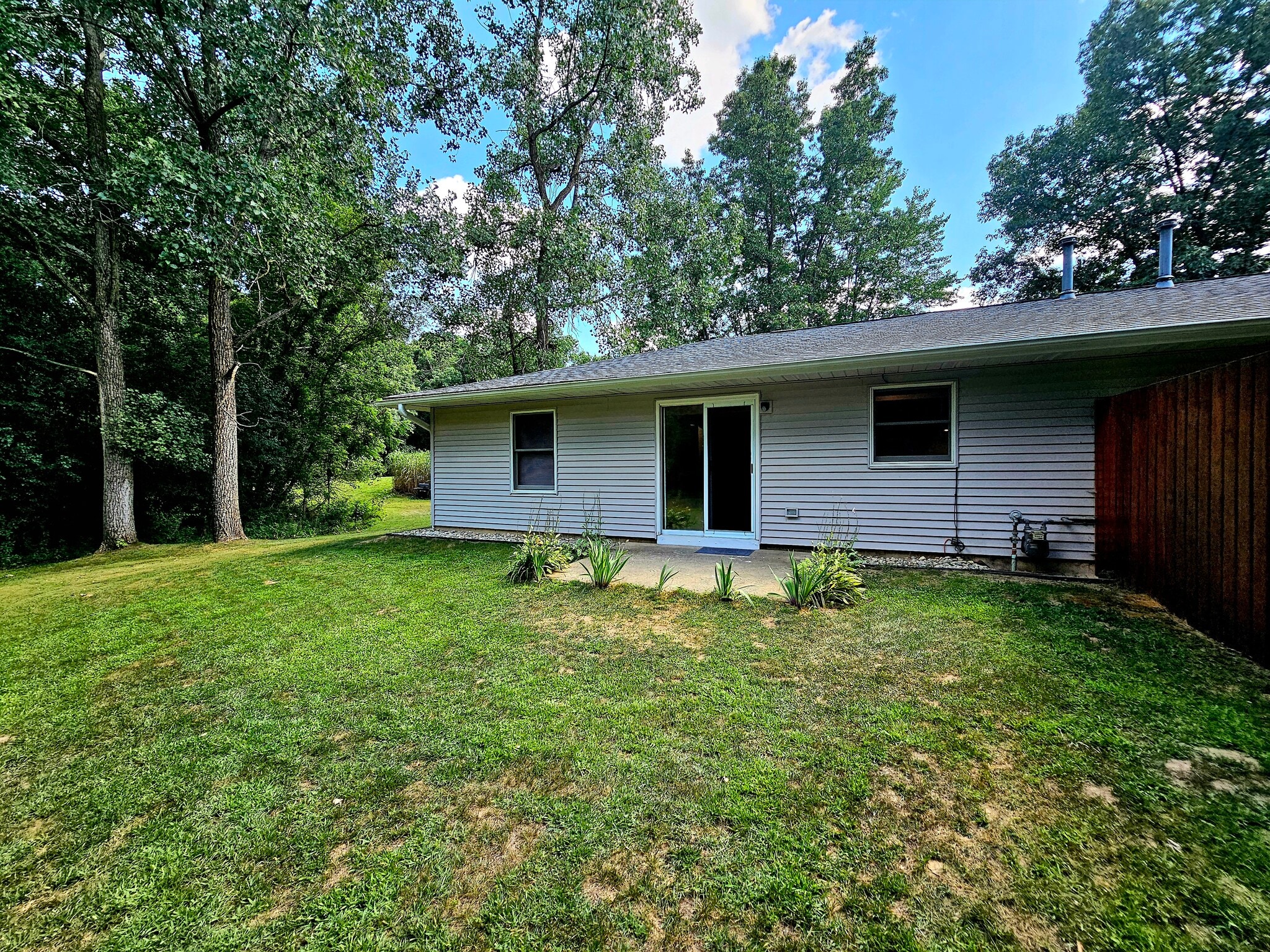 Back Patio - 292 Pine Ridge Rd