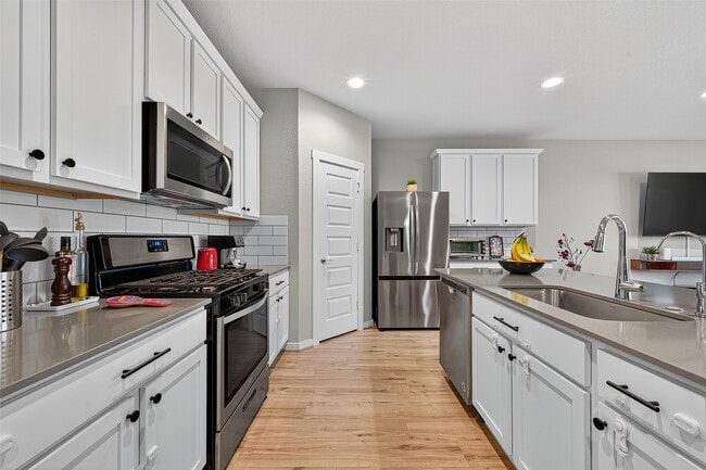 Building Photo - 29418 Sydney Stone Ln