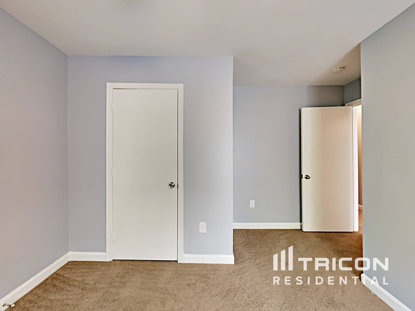 Building Photo - 6520 Farmingdale Dr