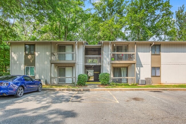 Primary Photo - Furnished 1-Bedroom Condo with Modern Upda...