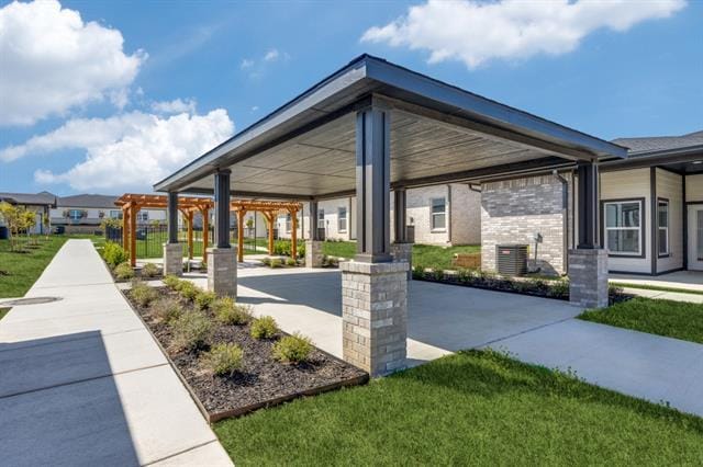 Building Photo - 820 W McLeroy Blvd