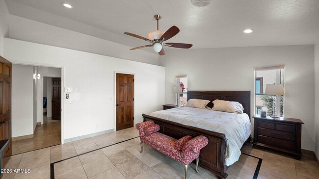 Building Photo - 10845 N Pinto Dr