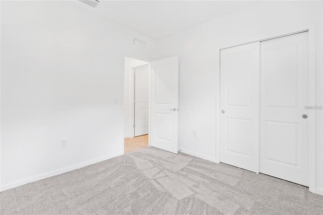 Building Photo - 6560 Silverstar Dr