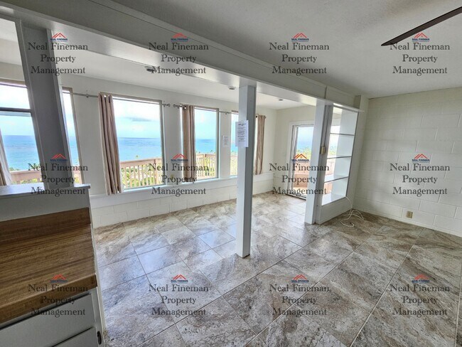 Building Photo - Studio/1 Bathroom Apartment. 60 steps up t...