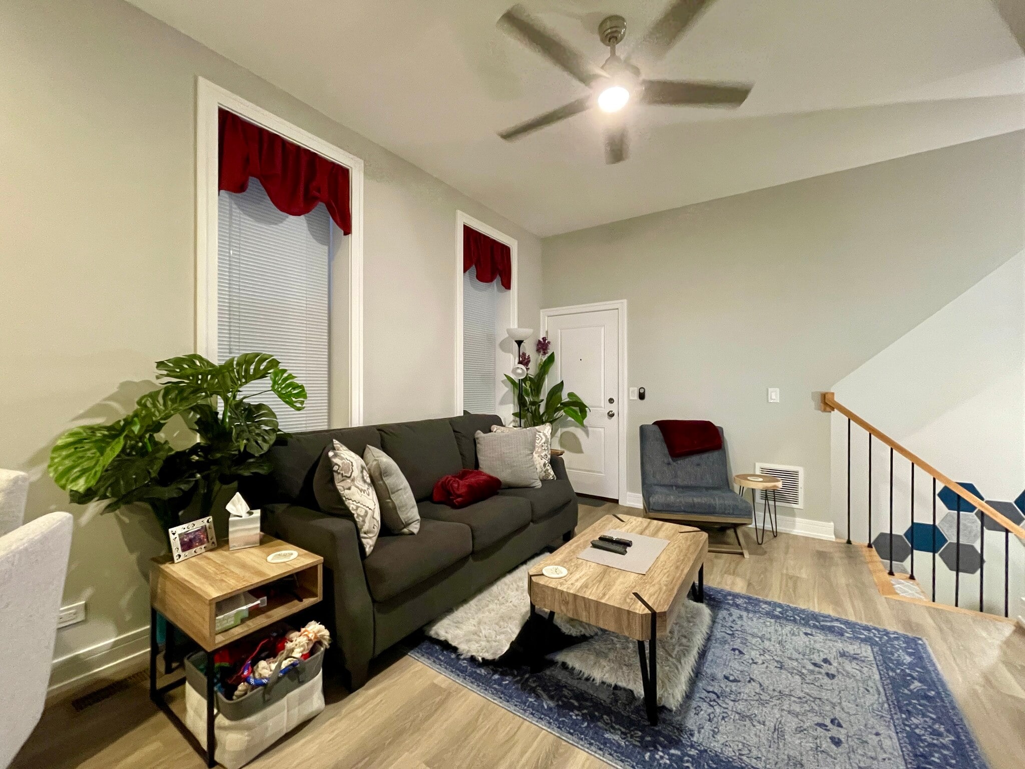 Building Photo - 1725 N Honore St