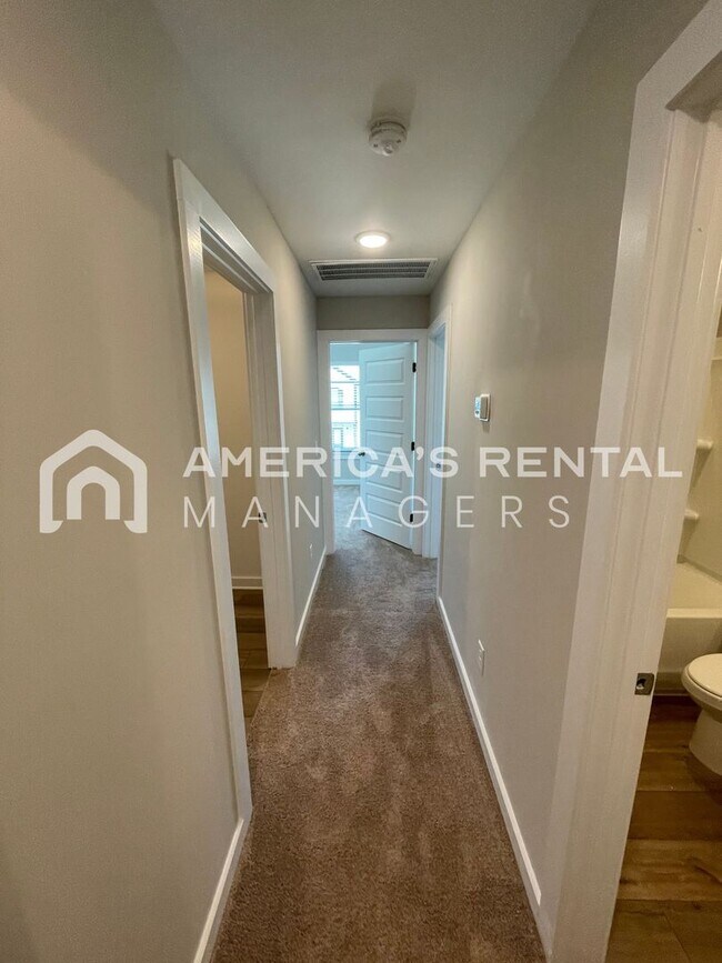 Building Photo - Home for Rent in Cullman, AL!! Available to View Now!!! SIGN A 13 MONTH LEASE BY 01/15/26 TO RECE...