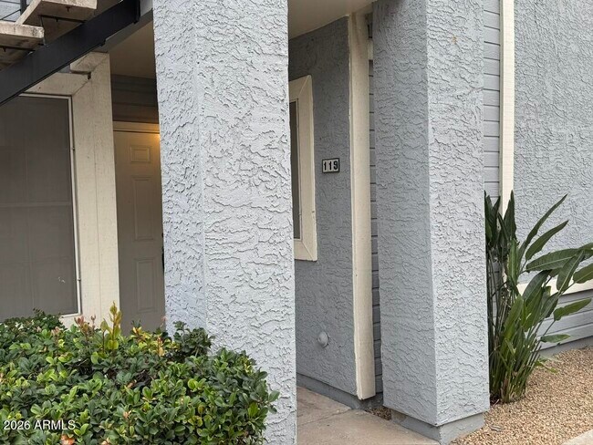 Building Photo - 2910 W Marconi Ave