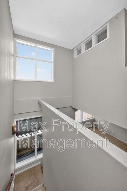 Building Photo - 640 S 50th St