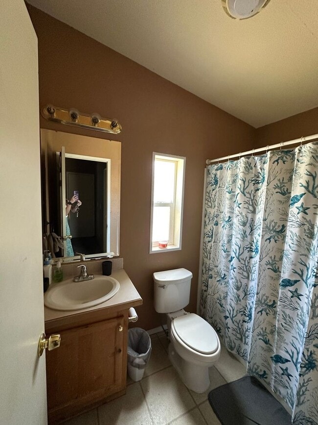 Building Photo - 290 N Bulloch Pl