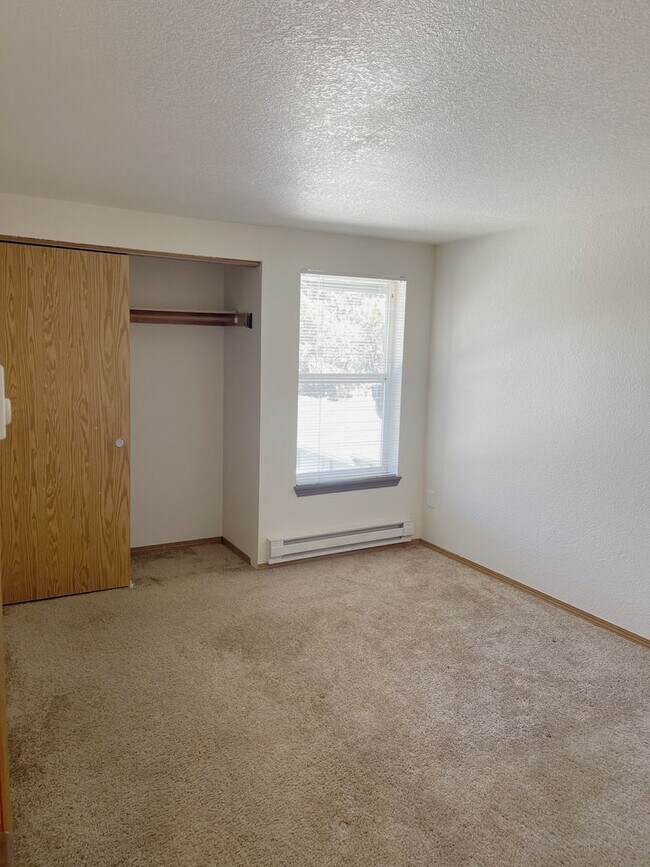 Building Photo - The Ultimate Living Experience - 2 Bedroom Top Floor Available!!