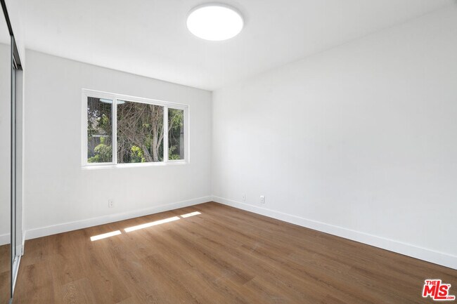 Building Photo - 12024 Alberta Dr