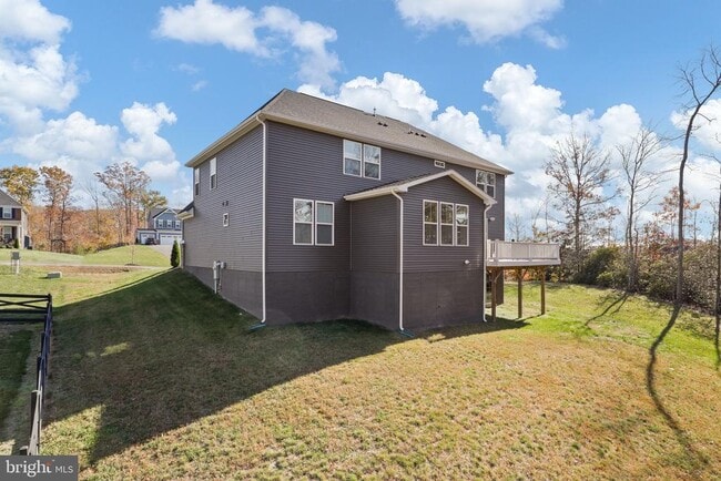 Building Photo - 212 Southern View Dr
