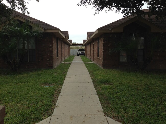 Building Photo - 3706 Joby St