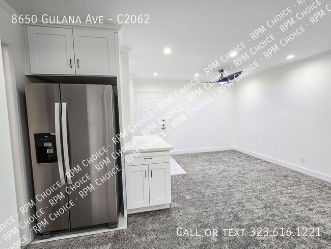 Building Photo - 8650 Gulana Ave