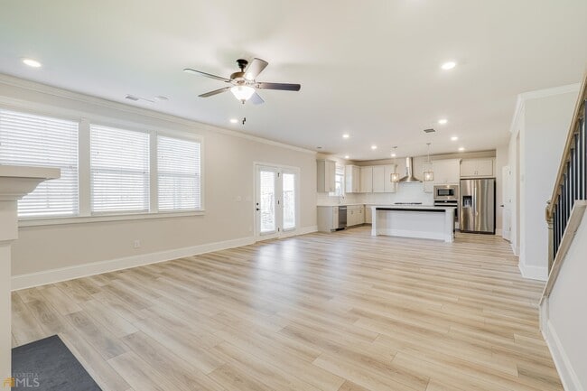 Building Photo - 322 Caledonia Ct