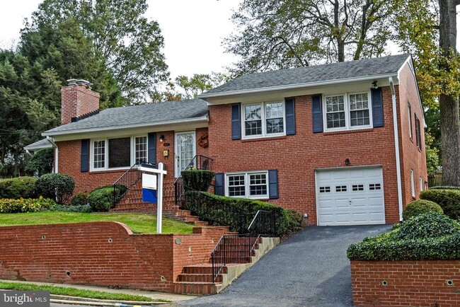 Building Photo - 4520 41st St N