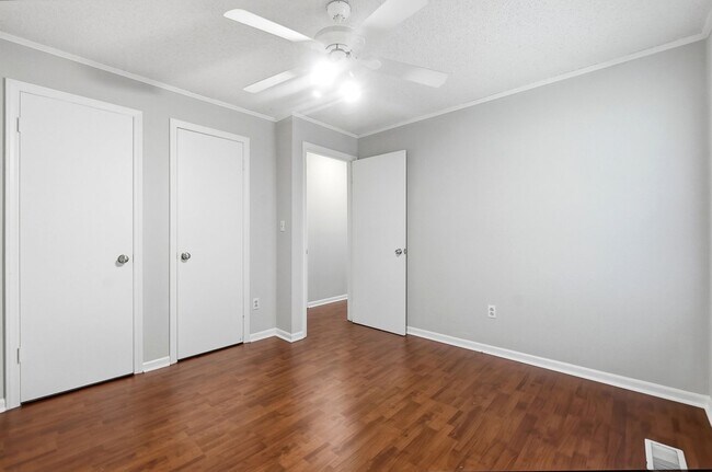 Building Photo - 2939 Gray Feather Dr