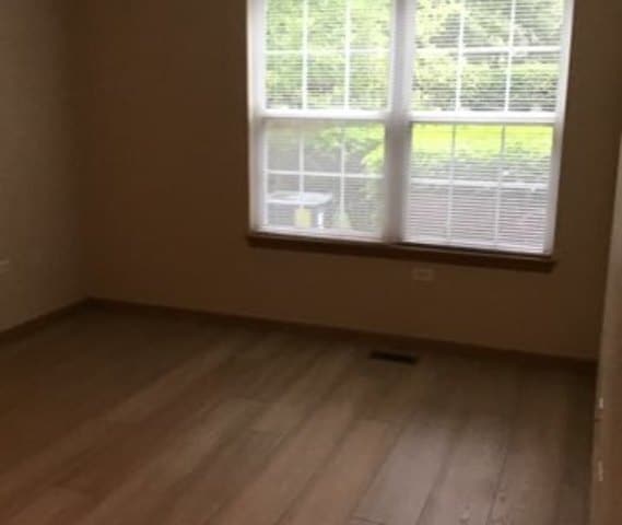 Building Photo - 2811 Rutland Cir