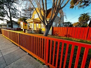 Building Photo - 1010 Dutton Ave