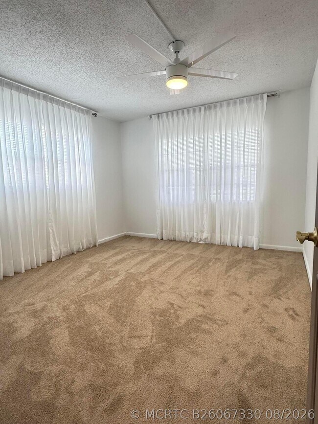 Building Photo - 9774 Glades Rd