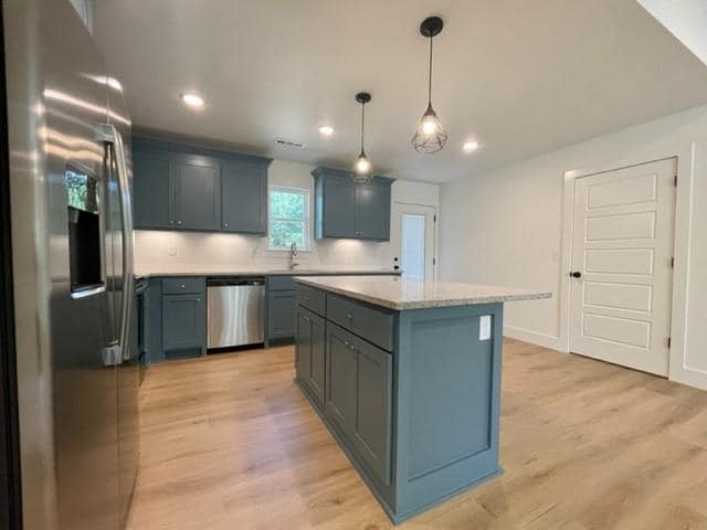 Building Photo - 277 Kinross Dr