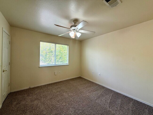 Building Photo - 6912 Meador Ave