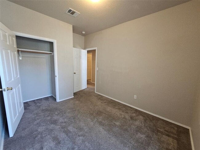 Building Photo - 302 Windridge Village Cove