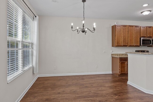 Building Photo - 8988 Cat Tail Pond Rd