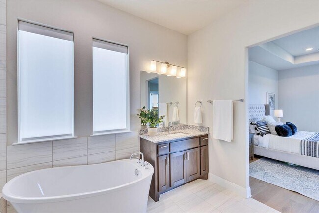Building Photo - 2406 Sunset Vista Cir