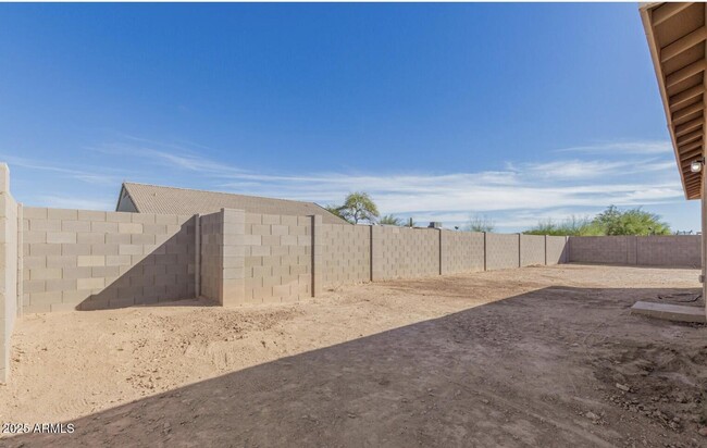 Building Photo - 14311 S Redondo Rd