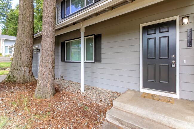 Building Photo - Four Bedroom House Near Camelot Park