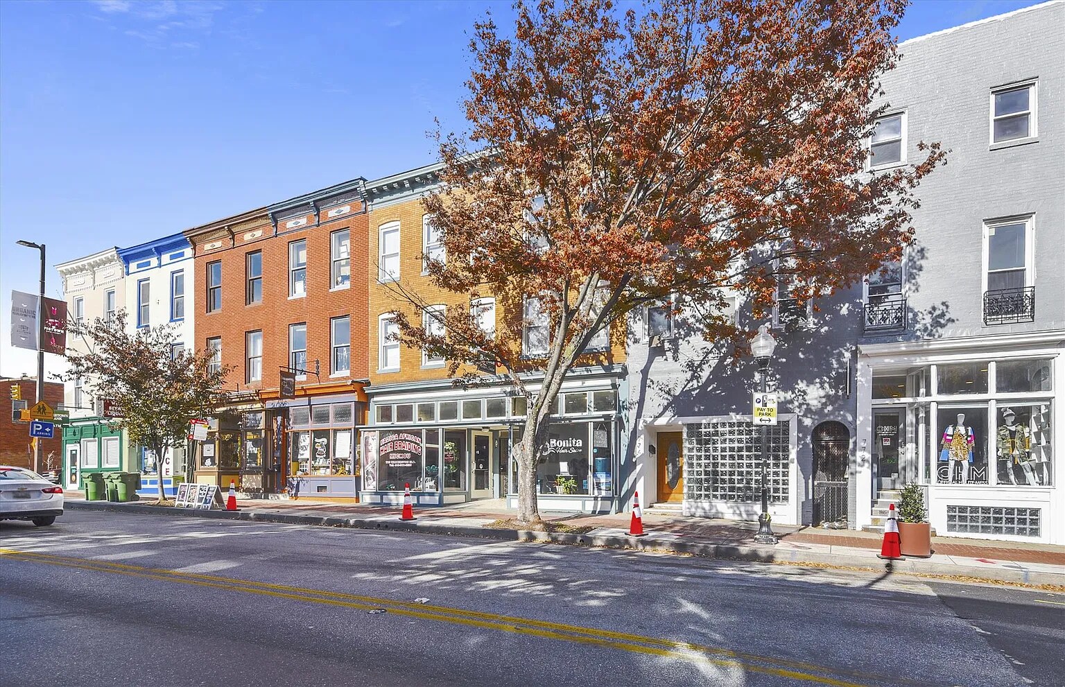Building Photo - 1328 W Lombard St