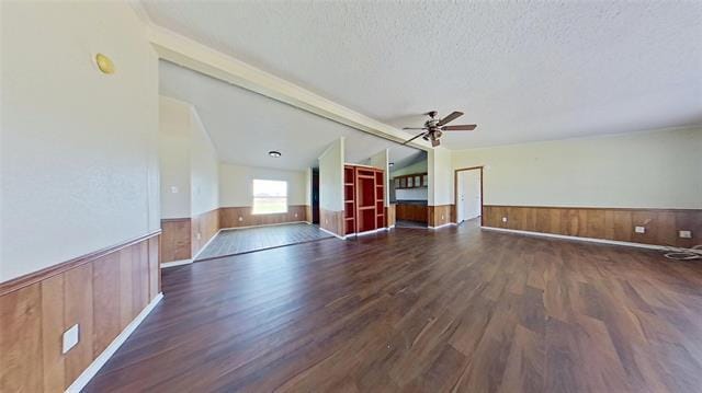 Building Photo - 1106 Spring Flower Dr