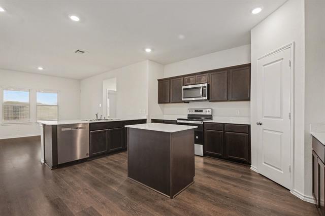 Building Photo - 505 Banner Ave