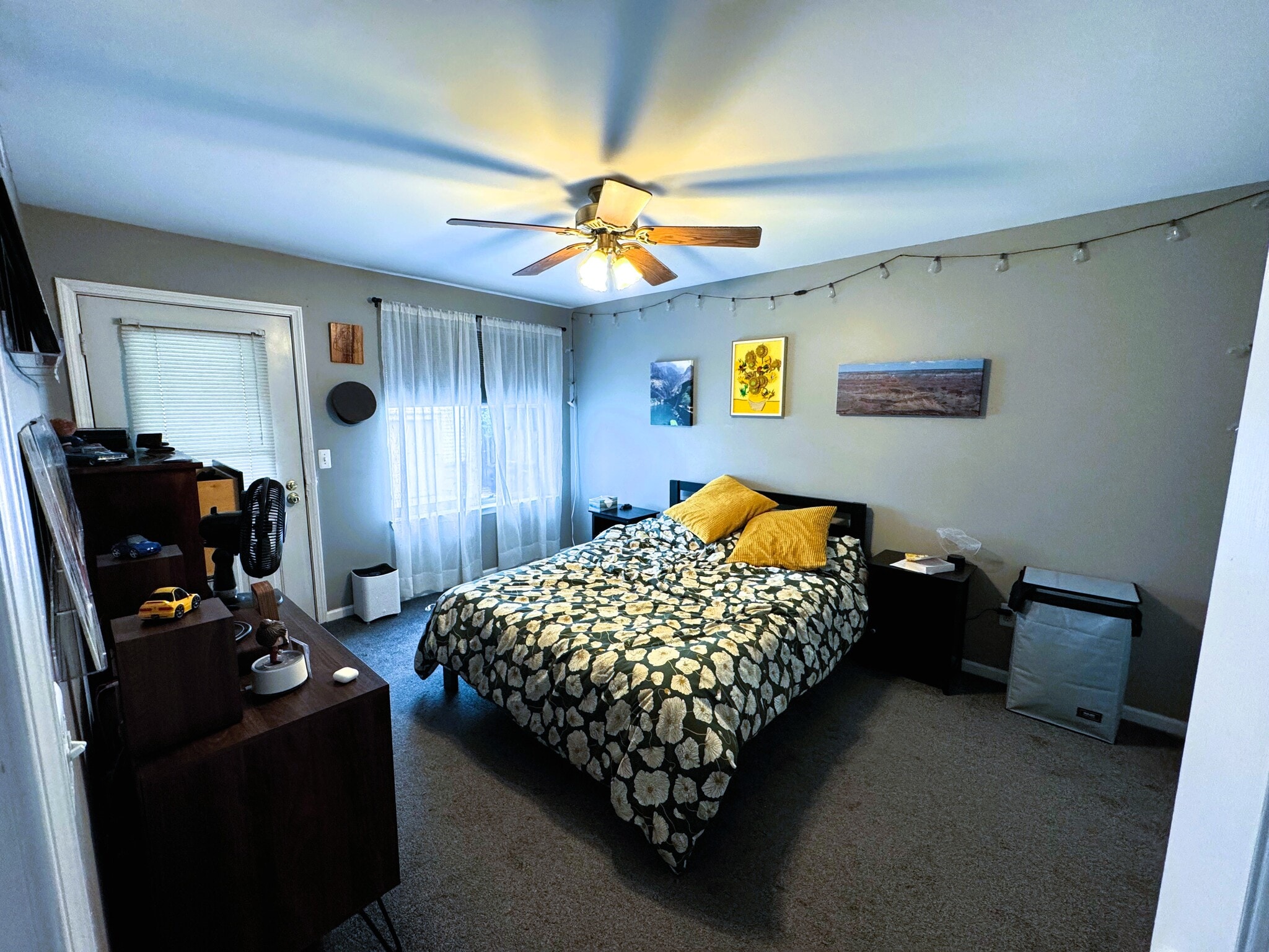1st Floor Bedroom 1 - 512 W 12 Mile Rd