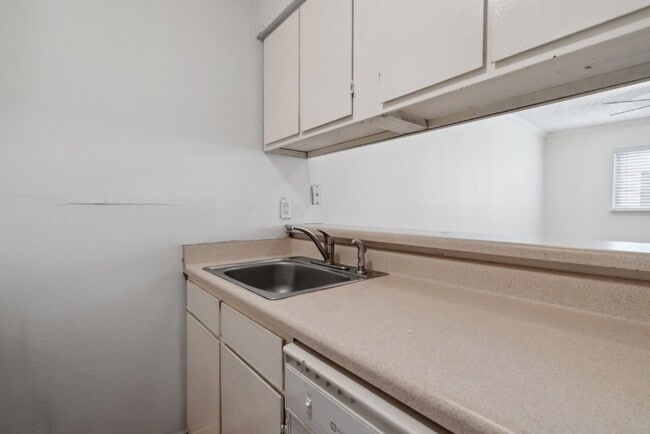 Building Photo - 4105 Speedway, Unit 105